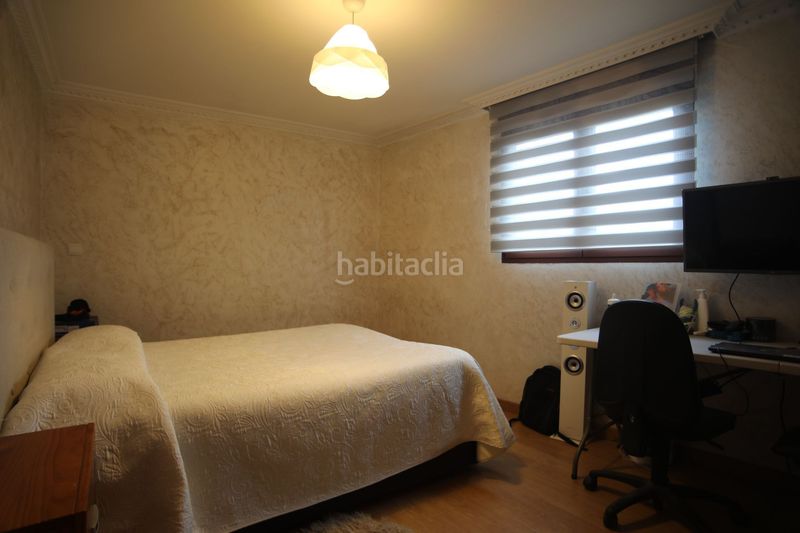 Foto a5a25cd9-aa12-45e9-aa28-34456603b1ff. Casa amb piscina a Santa María de Cayón