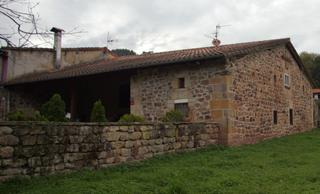 Casa  La brcena. Encantadora casa montaesa en coo, corrales de buelna