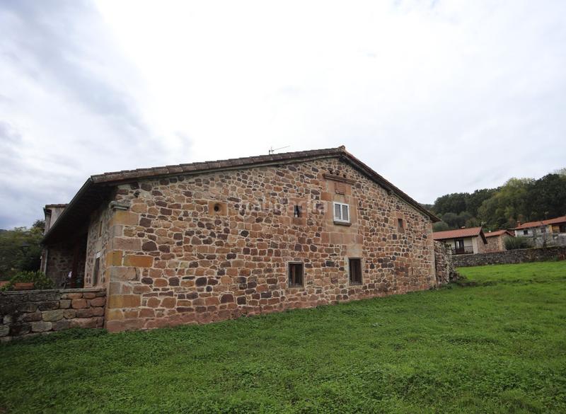 Foto 9698753f-e262-4bea-a57e-45ba4dcbecb1. Maison avec chauffage dans Corrales de Buelna (Los)