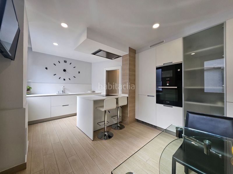 Foto 920a137a-f19f-4661-a4e5-f2c6891a28c5. Duplex avec chauffage dans Centro Torrelavega