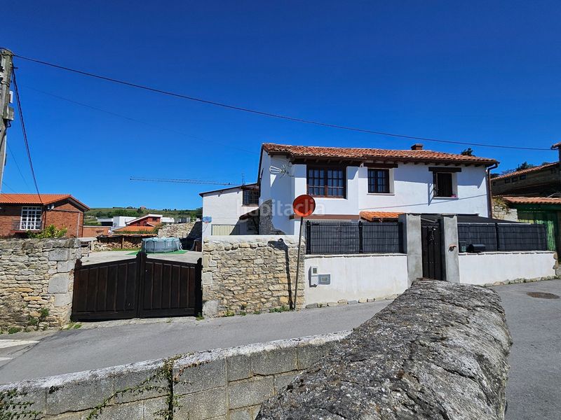 Foto c0fe5df4-02a2-4beb-84e4-d782594f832f. Casa  unifamiliar en cortiguera en Suances
