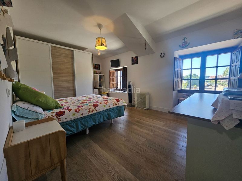 Foto d10217f9-75e5-4d8c-9399-1c581fe5c9e1. Casa  unifamiliar en cortiguera en Suances