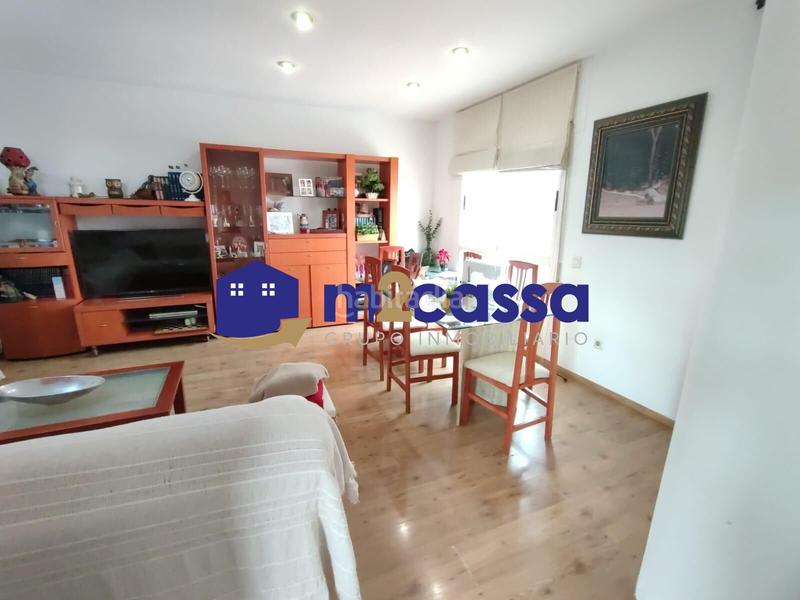 Foto a91e9357-17c7-4442-b00d-dab82def6562. Piso  para entrar a vivir en zona de avenida europa en Lorca