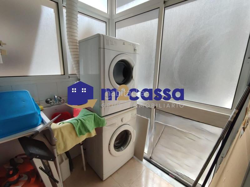 Foto 6c9eeb09-2790-4f30-91f9-f2f9af6a3a24. Piso increible piso con garaje en barrio san cristóbal en Lorca