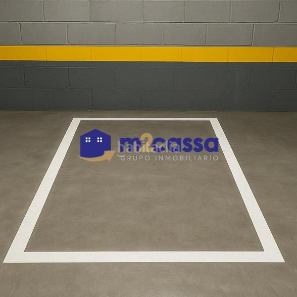 Foto 2996e0e7-fe53-45fa-b945-29531fcbe268. Aparcament de moto a San José Lorca