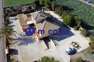 Xalet en Sutullena. El chalet de tus sue�os en cazalla