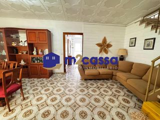 Casa en Casco Antiguo. Alta rentabilidad a menos de 10 minutos de la playa en pleno cen