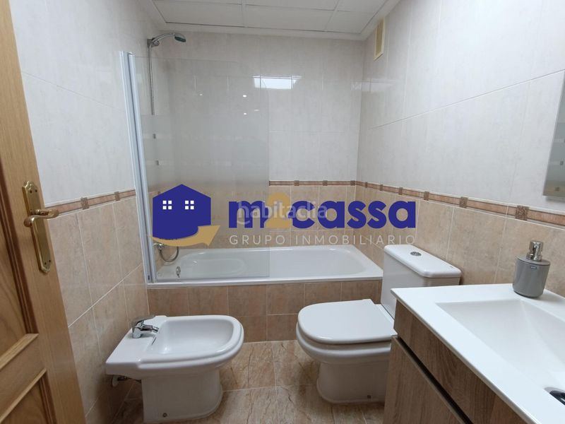 Foto d2aecf89-37e5-4aea-8ffb-e7e0ab94f778. Pis a Casco Antiguo Águilas