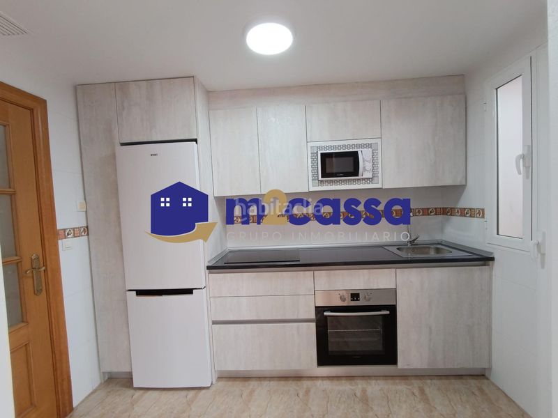 Foto dbcb24f5-cf1d-49b8-a845-c48c964c6737. Pis a Casco Antiguo Águilas