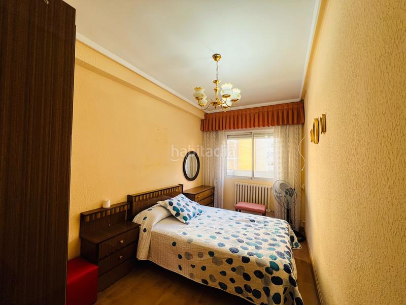 Foto b5bf64e1-916b-4f41-b189-8f47608e64c9. Flat with heating parking in Las Delicias Zaragoza