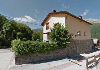 Pis a Avenida molsa 26. Vivienda en el pirineo aragones (valle de benasque)