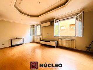 Piso  Calle de fray julián garcés. ¡ oportunidad única en el barrio de torrero!