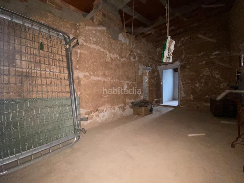 Foto 020832e3-306a-4617-9ef2-0f676f8a6be1. Casa amb xemeneia a Cetina