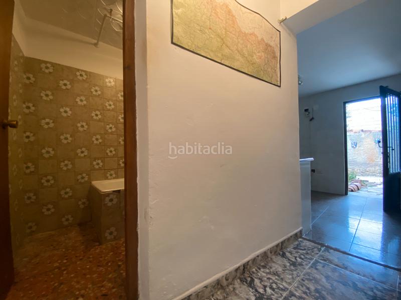 Foto 1df0da76-c7e5-44a6-9525-4131079af741. Casa amb xemeneia a Cetina