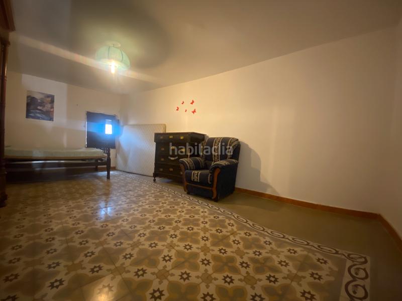 Foto c1c75b90-e384-4d6c-98a4-d0093674991c. Casa amb xemeneia a Cetina