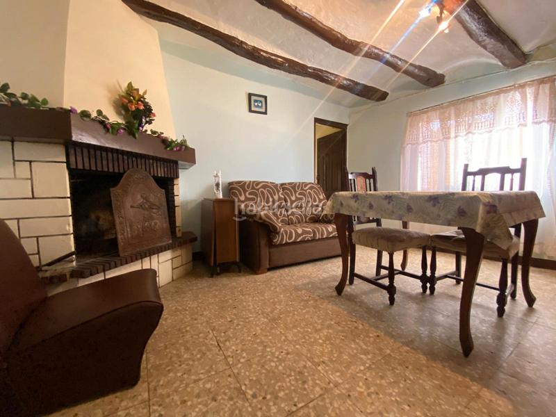 Foto a07957bf-9199-40d0-96e2-8e91564e24f1. Casa a Castejón de las Armas