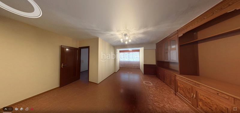 Foto ac6aee94-ddd3-4b27-9436-4f82f62ff0ab. Piso en San José Zaragoza