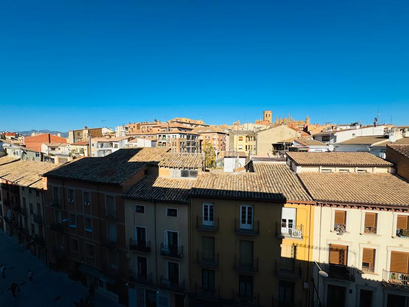 Foto 939911c1-851b-4f09-a2da-46080c746eb1. Piso oportunidad de compra o inversión en Casco Antiguo Huesca