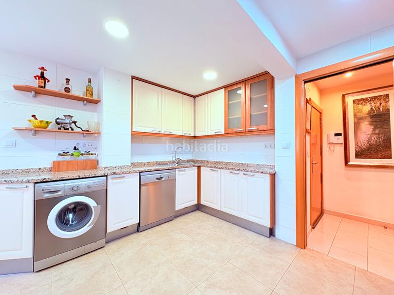 Foto c7a58d1c-d249-42d4-92c0-cd880e56ef81. Flat with heating in San José Zaragoza