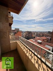 Pis  Avenida de las tres cruces. Piso en venta en av tres cruces, ensanche, zamora