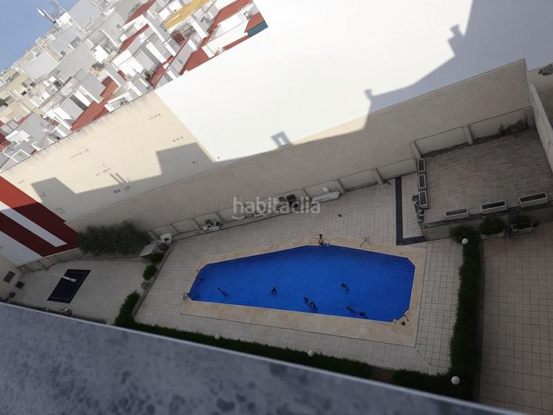 Foto 0b0ce17e-9df3-4aa6-8899-18762b0fb29a. Piso vive con estilo en este fantástico piso en finca seminueva. en Alfafar