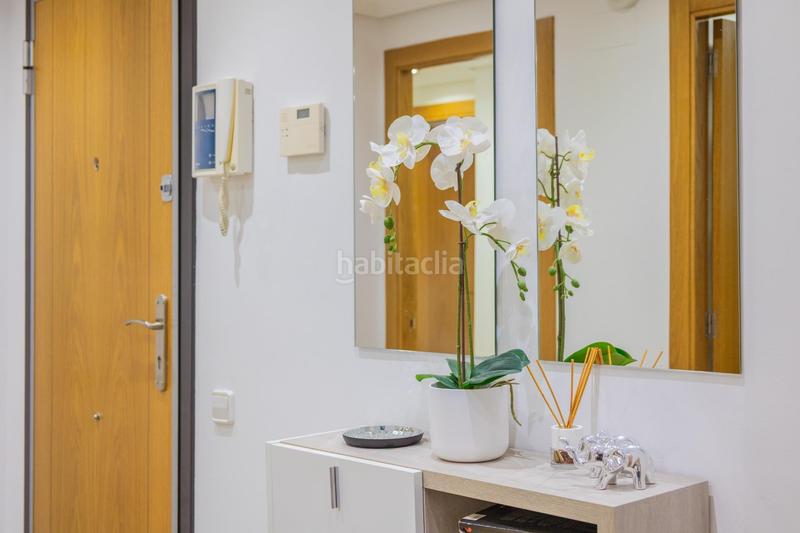 Foto 4ce9b6b6-84bd-46dc-823e-6622f69d4674. Piso vive con estilo en este fantástico piso en finca seminueva. en Alfafar
