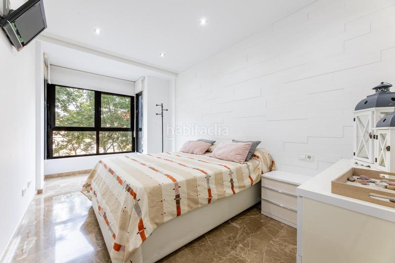 Foto 5ba1e319-ba28-4a23-8175-b6734c741ef1. Piso vive con estilo en este fantástico piso en finca seminueva. en Alfafar