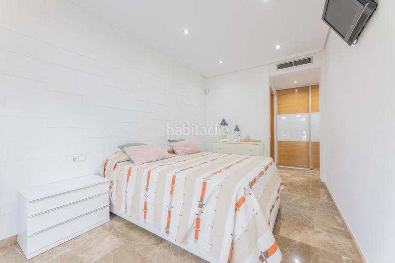 Foto 7ed1c7bc-c7fa-49ed-8448-afcf7ea23232. Piso vive con estilo en este fantástico piso en finca seminueva. en Alfafar