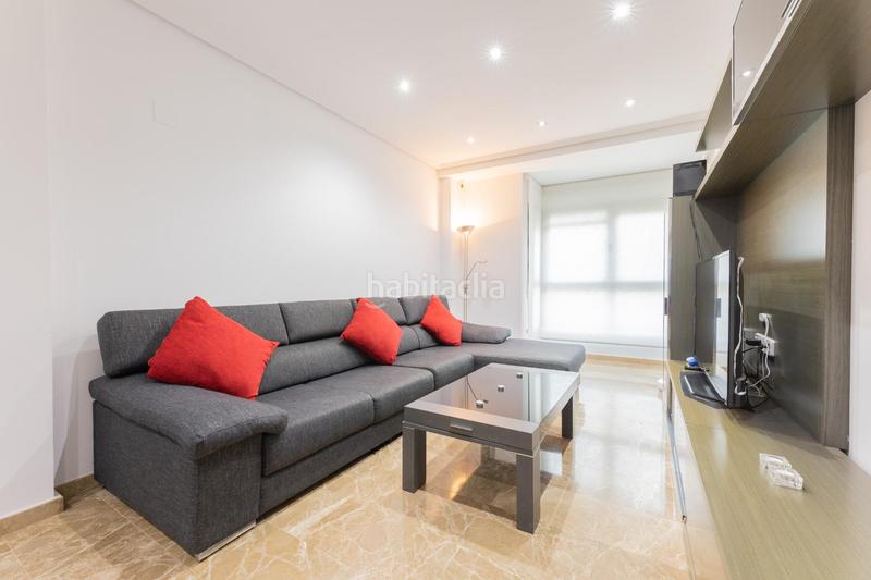 Foto 81fb7b72-60e7-4185-929a-7df4d4dc6b95. Piso vive con estilo en este fantástico piso en finca seminueva. en Alfafar