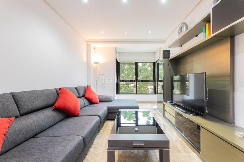 Foto fe27bf02-8a25-419c-8632-68d141e8e64f. Piso vive con estilo en este fantástico piso en finca seminueva. en Alfafar