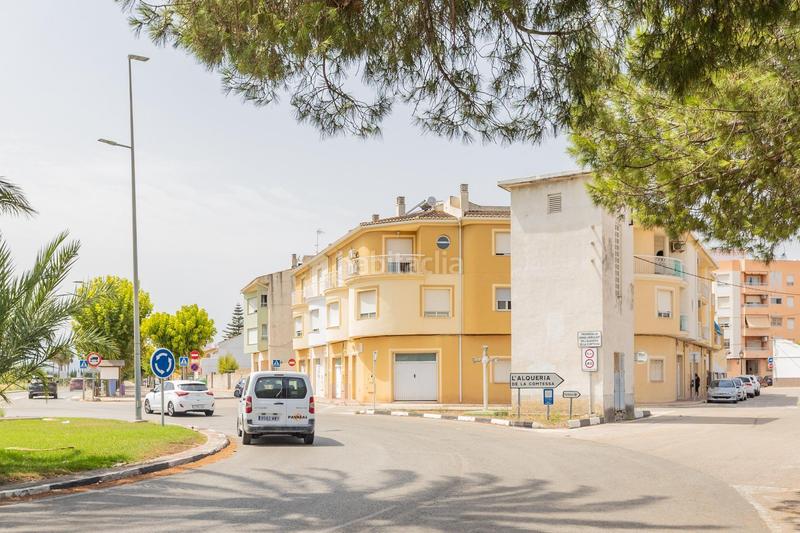 Foto ecb7fc5c-ad8b-4cc1-b87a-895a106731d5. Casa adosada vivienda con excelentes vistas y ubicación privilegiada en lalquería de la comtessa en Alqueria de la Comtessa (l´)