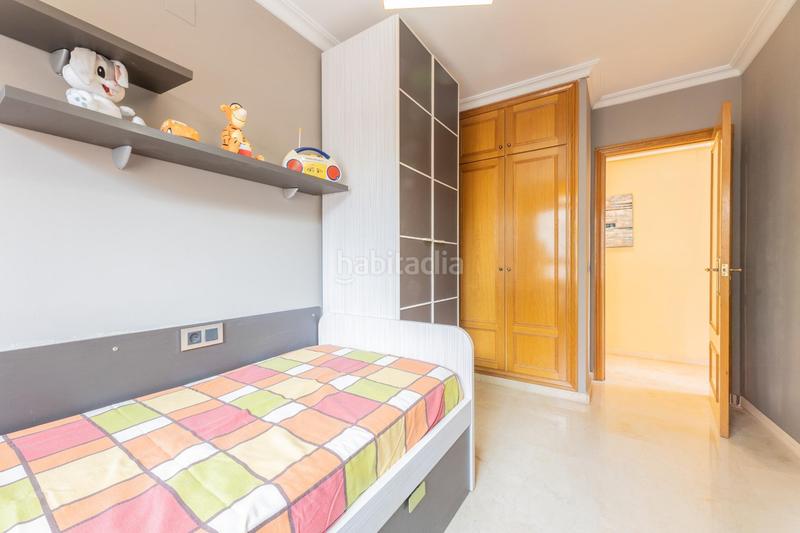 Foto 0cc404e8-f21b-48a9-a353-e477e50737bf. Alquiler piso 4 dormitorios con garaje y amueblado en Albors en Valencia