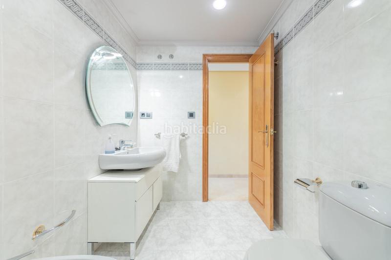 Foto 8d229db1-5473-4c36-bd0e-aae74bc34331. Alquiler piso 4 dormitorios con garaje y amueblado en Albors en Valencia