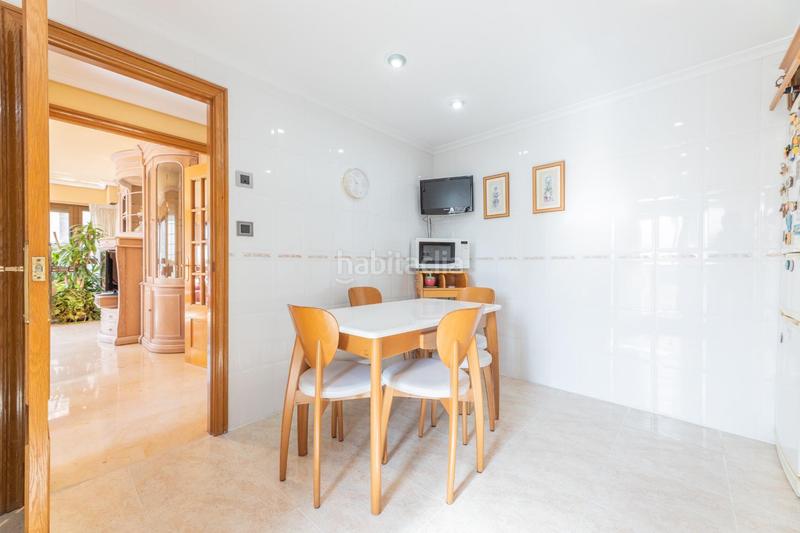 Foto 23ca8810-53f3-45fb-a6f6-2783003ad684. Rent flat with parking in Albors Valencia