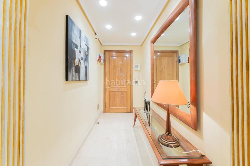 Foto 48893c18-ed48-4896-ad99-8b528b230562. Rent flat with parking in Albors Valencia
