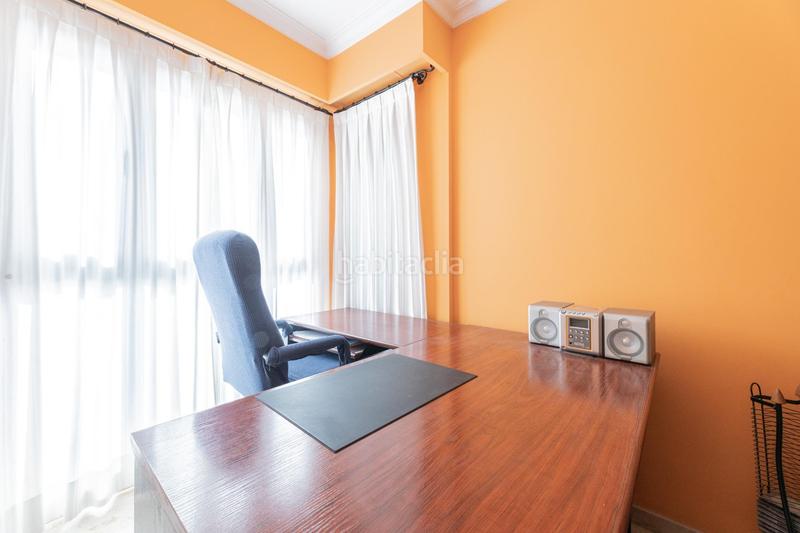 Foto 53d1578f-beeb-4fdb-9b90-b04b6fd05b8d. Rent flat with parking in Albors Valencia