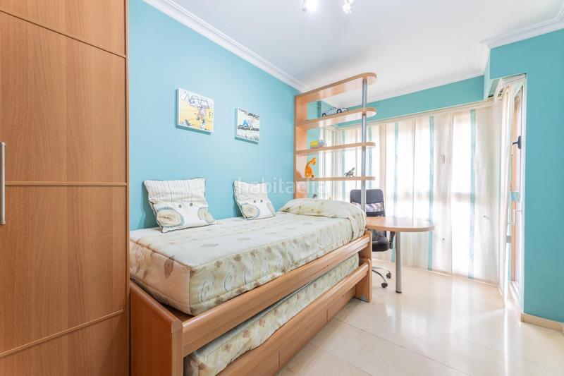 Foto 899fc882-d12e-4b43-875a-7564507b0ef4. Rent flat with parking in Albors Valencia