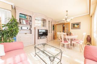 Flat in Calle RUGAT
