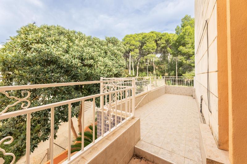 Foto 1fc62ada-ac7b-479a-a0a5-2c7565de5218. Chalet con parcheggio piscina in El Vedat - Santa Apolonia Torrent