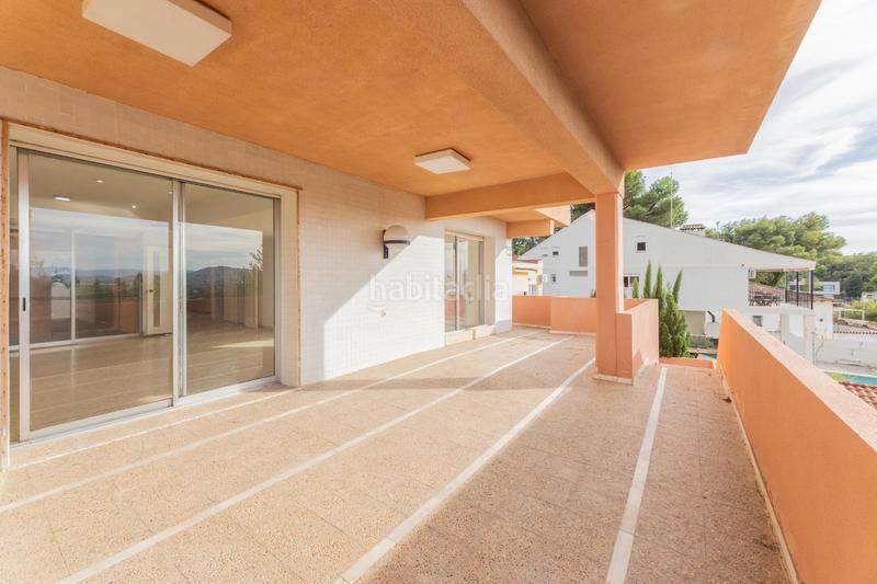 Foto 5286c87e-63fd-4b8d-b3dd-ed6fbfcbac2c. Chalet con parcheggio piscina in El Vedat - Santa Apolonia Torrent