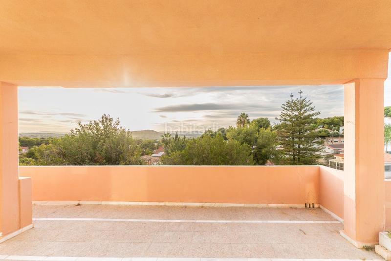 Foto 745488c1-5aeb-4861-8251-7e759f5337f5. Chalet con parcheggio piscina in El Vedat - Santa Apolonia Torrent