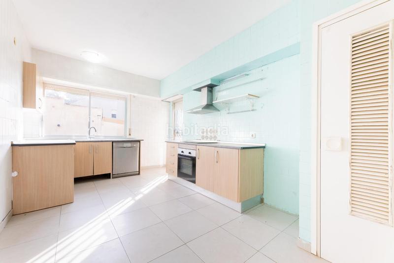 Foto a9def16d-4edb-42ec-856f-15fdc47878a2. Chalet con parcheggio piscina in El Vedat - Santa Apolonia Torrent