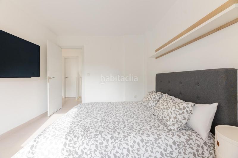 Foto 0c7a3288-f6a1-43d2-a44d-5992f3e6e63f. Xalet a Cumbres de Calicanto Torrent