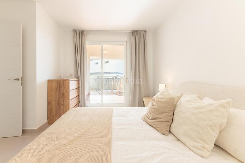 Foto d4389757-70b7-4015-8278-8e4b6634a7f5. Xalet a Cumbres de Calicanto Torrent