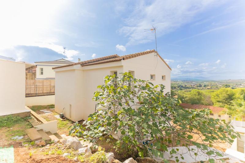 Foto dbd63e11-d6e7-450d-8797-0391245dcf67. Xalet a Cumbres de Calicanto Torrent