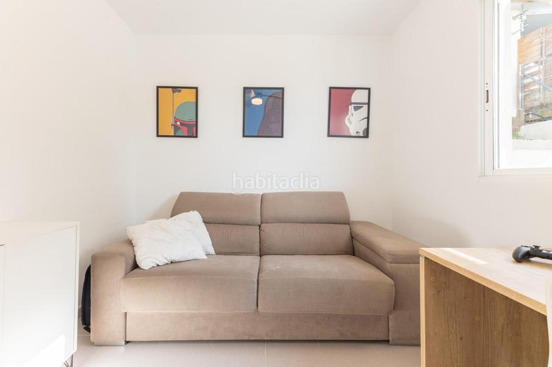 Foto f665ecb9-f53f-49e1-aa0f-964cdf14556f. Xalet a Cumbres de Calicanto Torrent