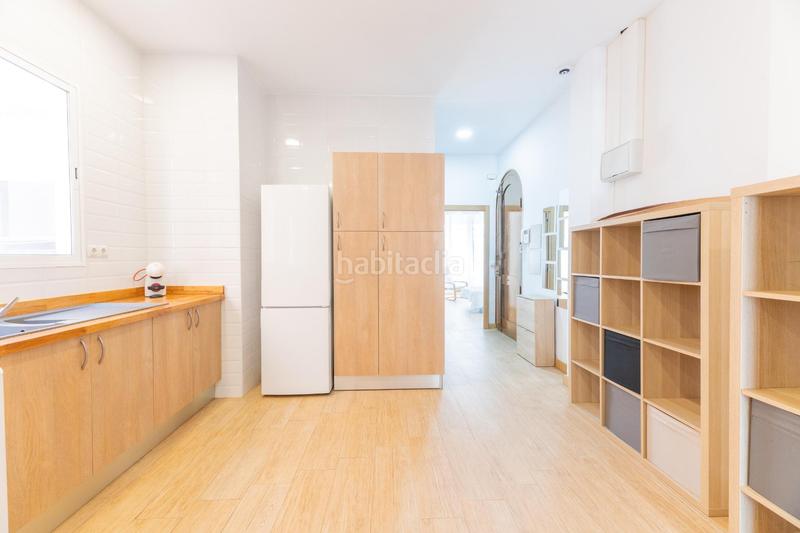 Foto c0d3c94f-1f98-4b46-be32-faafada20e1b. Pis a El Pla del Remei Valencia