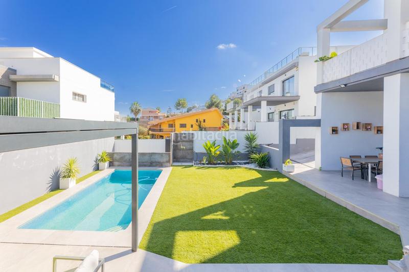 Foto 3c6a8488-4911-4b72-961d-24ddb2f823c5. Chalet with parking pool in Sierra Perenchiza-Cumbres de Calicanto-Sto Domingo Chiva