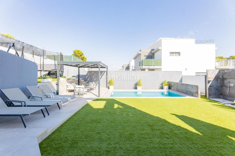 Foto 4f4e12ef-36b1-4234-a421-753514ca414a. Chalet with parking pool in Sierra Perenchiza-Cumbres de Calicanto-Sto Domingo Chiva