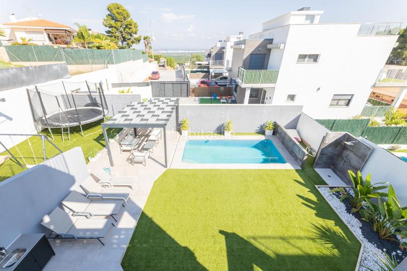 Foto ad8d7d65-5649-48f4-8039-ddc4e417b2a2. Chalet with parking pool in Sierra Perenchiza-Cumbres de Calicanto-Sto Domingo Chiva